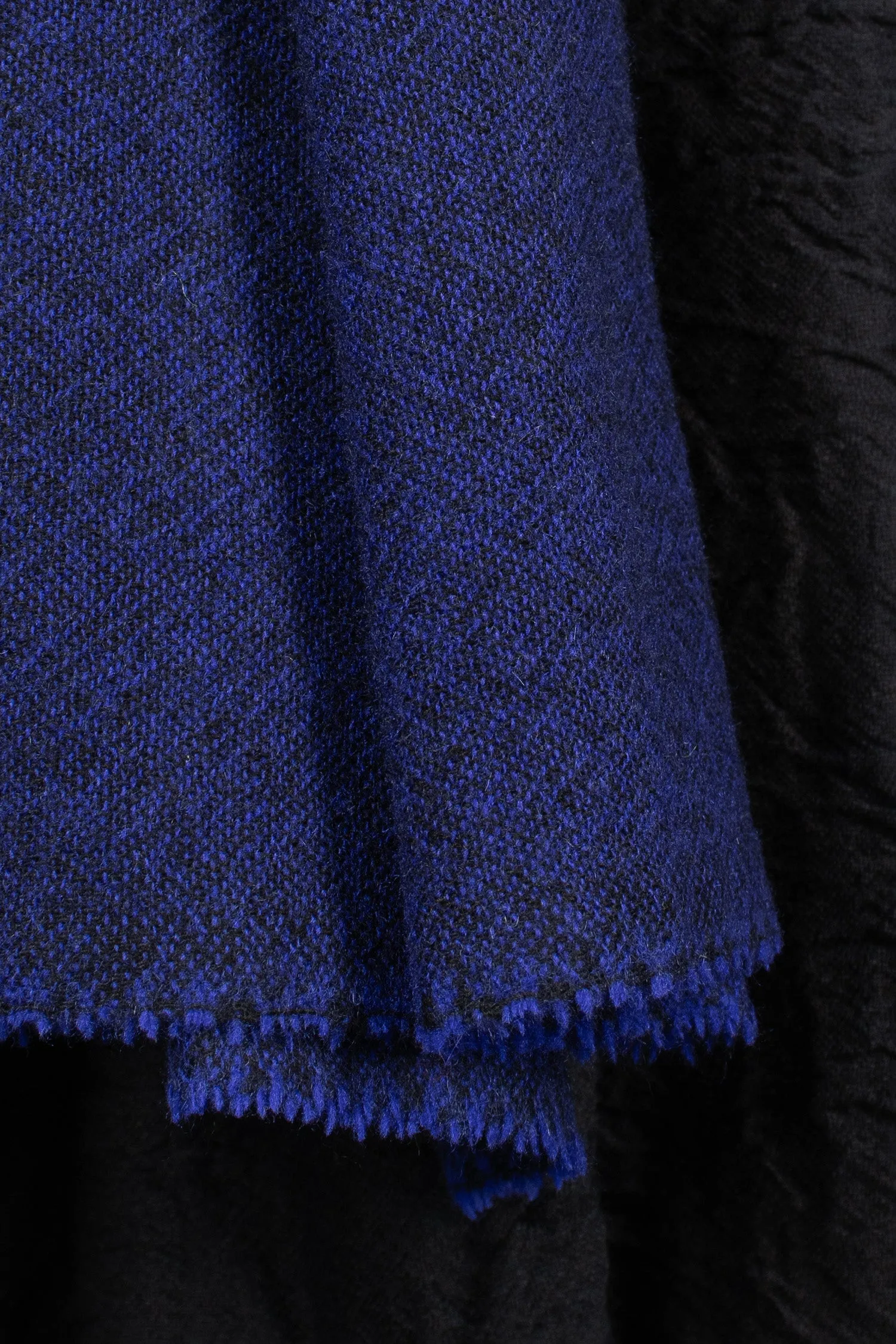 1/2 Shawl Electric Blue/Black