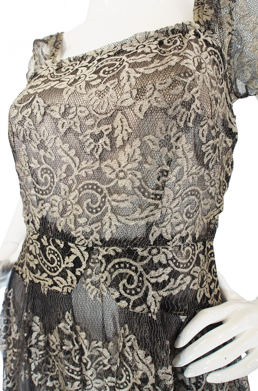 1940s Stunning Silver Lace & Net Gown