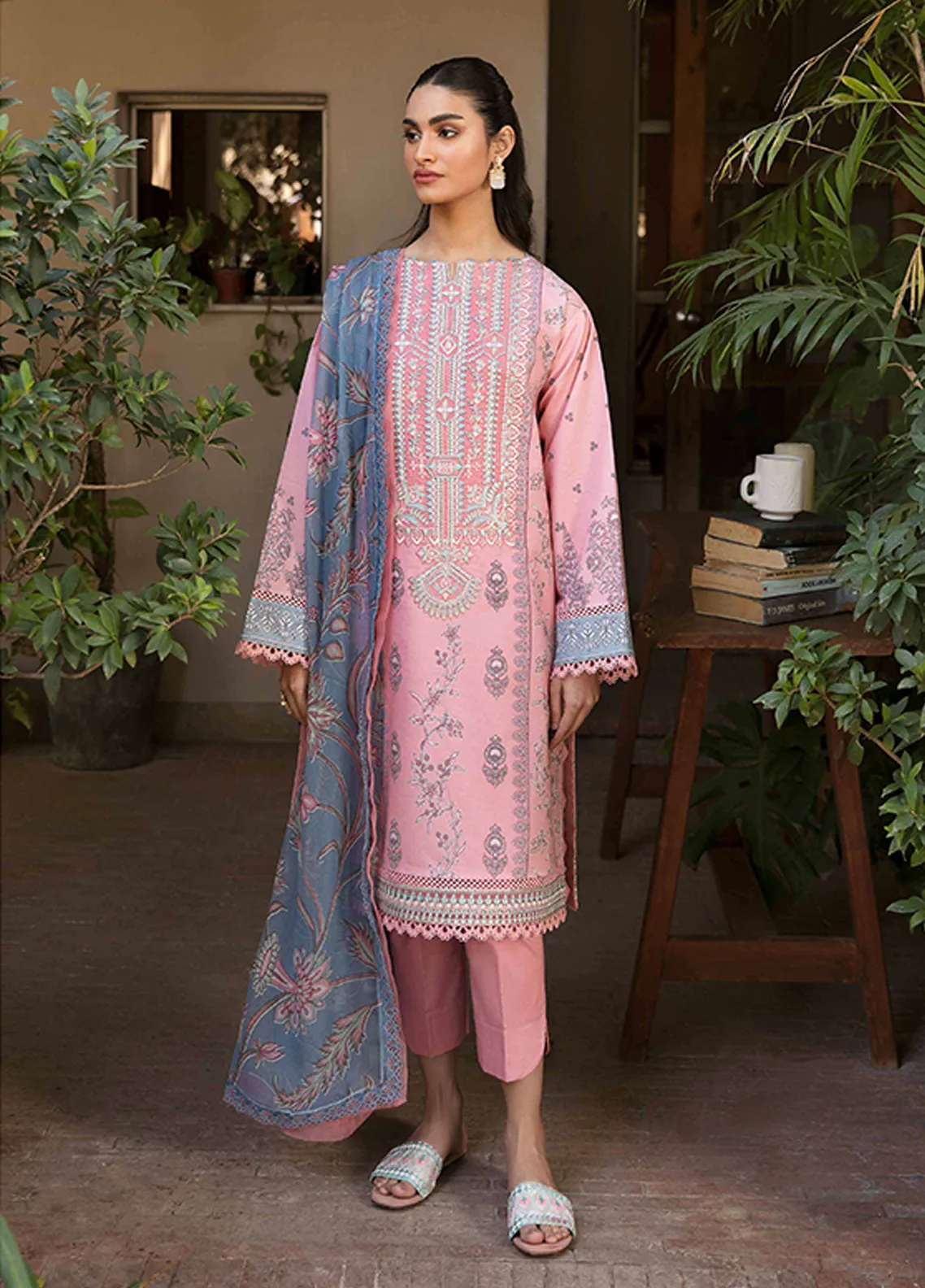 Afsanah By Seran Embroidered Lawn Unstitched 3 Piece Suit - 04