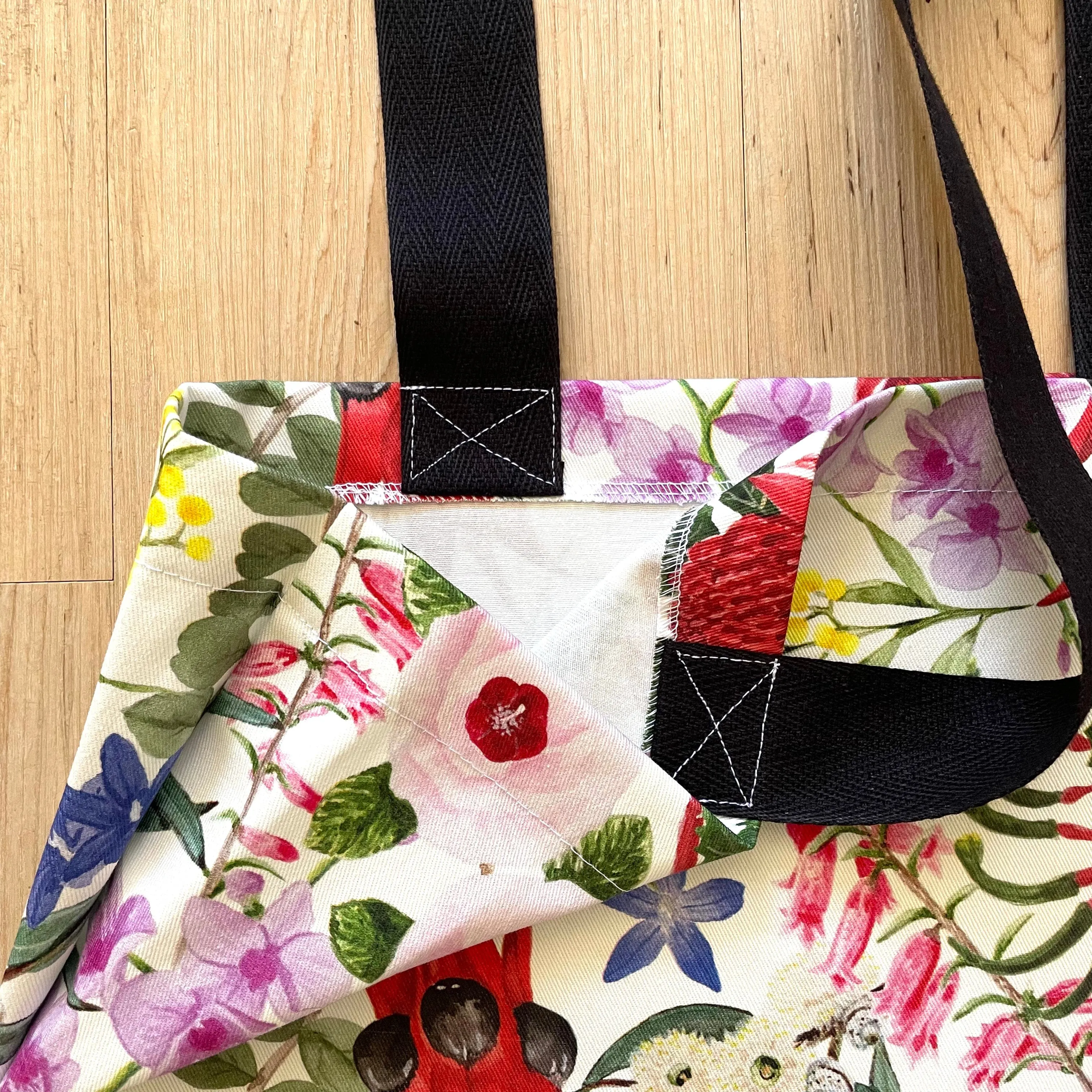 Australian Floral Emblems Tote Bag