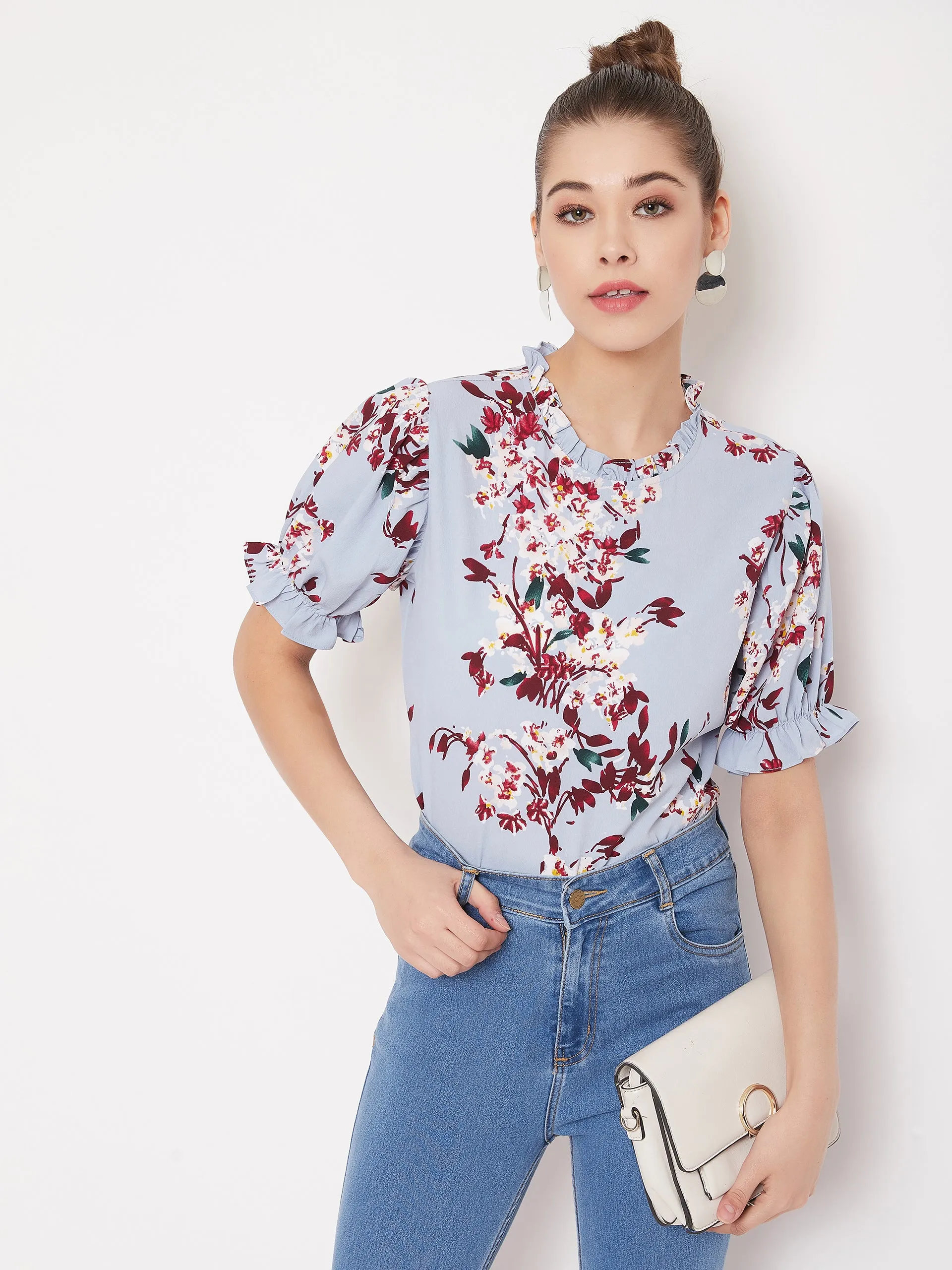 Berrylush Women Blue Floral Printed Round High Neck Top