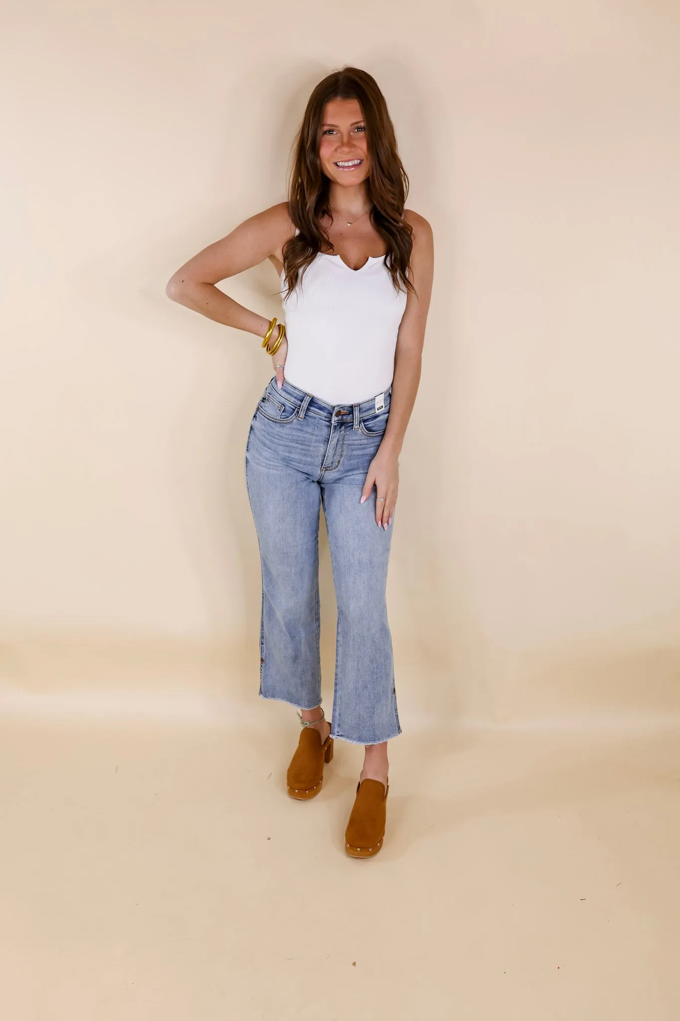 *BLEMISHED* Last Chance Size 0 & 22W | Judy Blue | Epic Count Down Side Slit Cropped Straight Leg Jeans in Light Wash