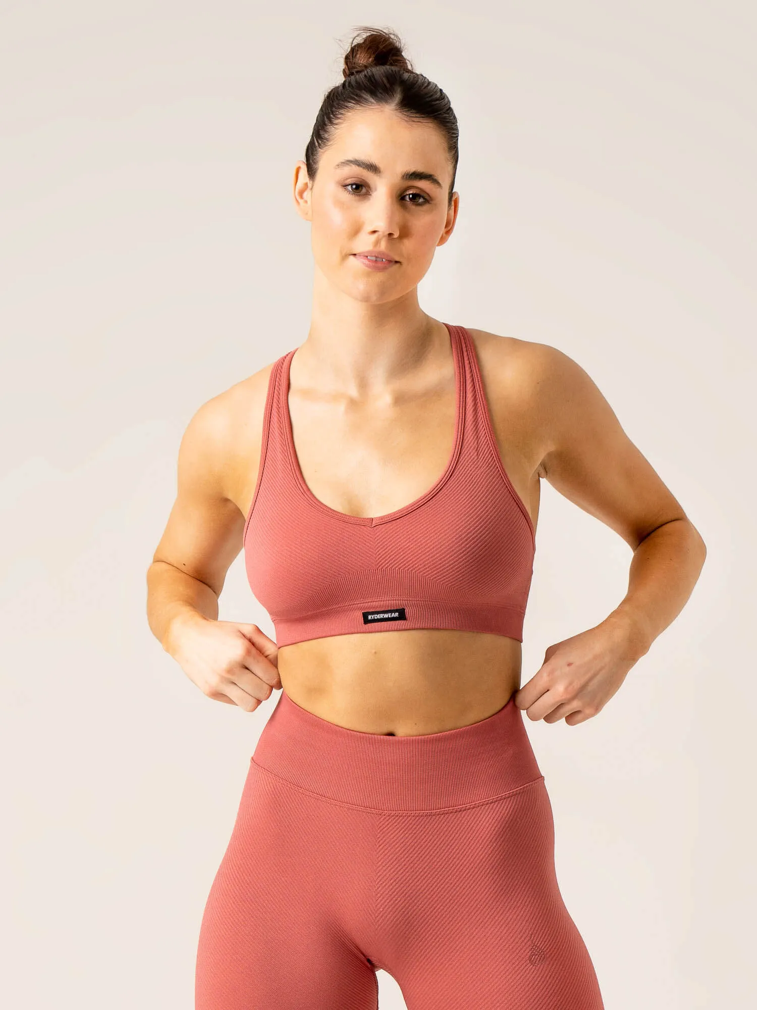 Circuit Rib Seamless Sports Bra - Dusty Red