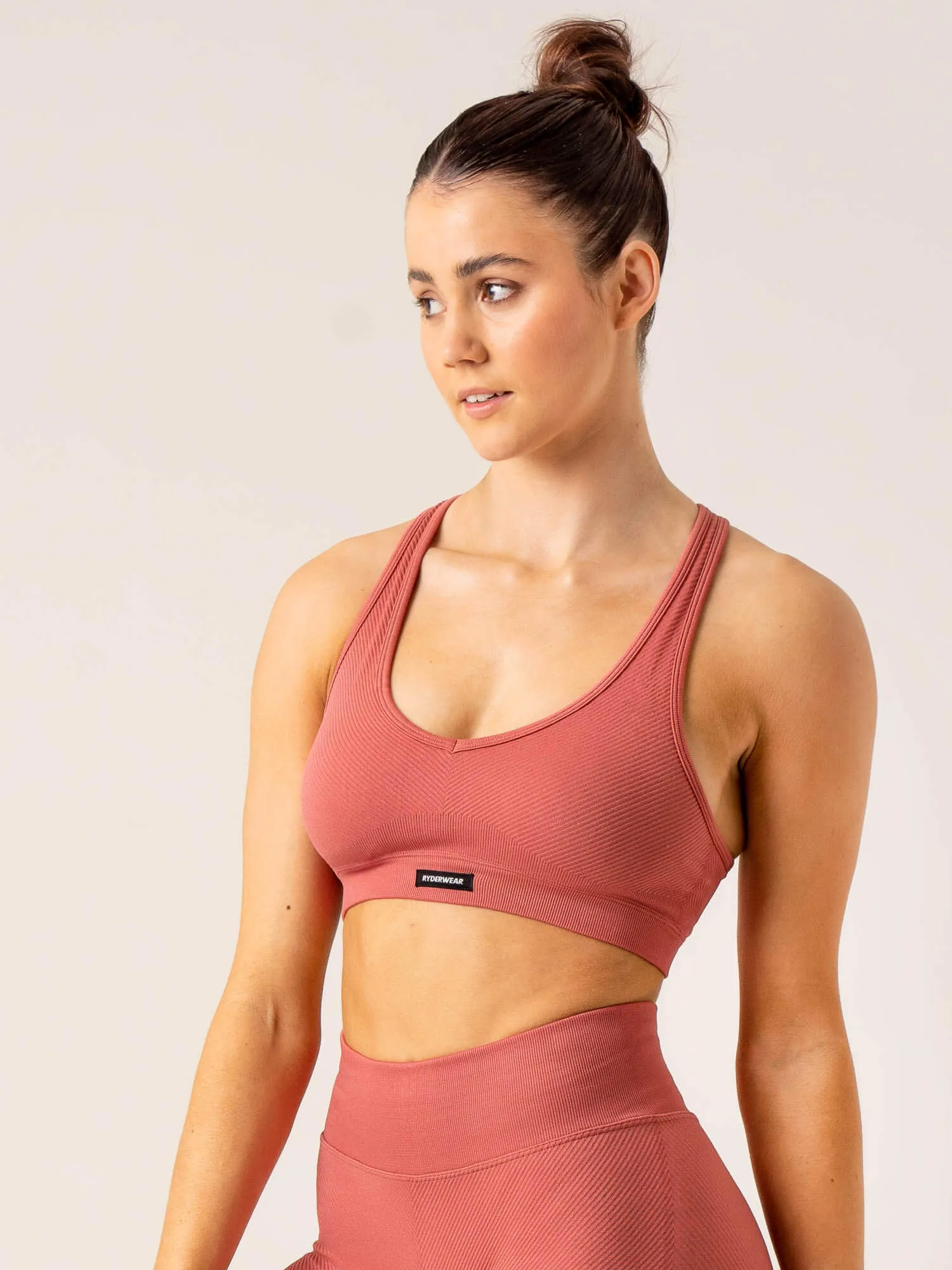 Circuit Rib Seamless Sports Bra - Dusty Red