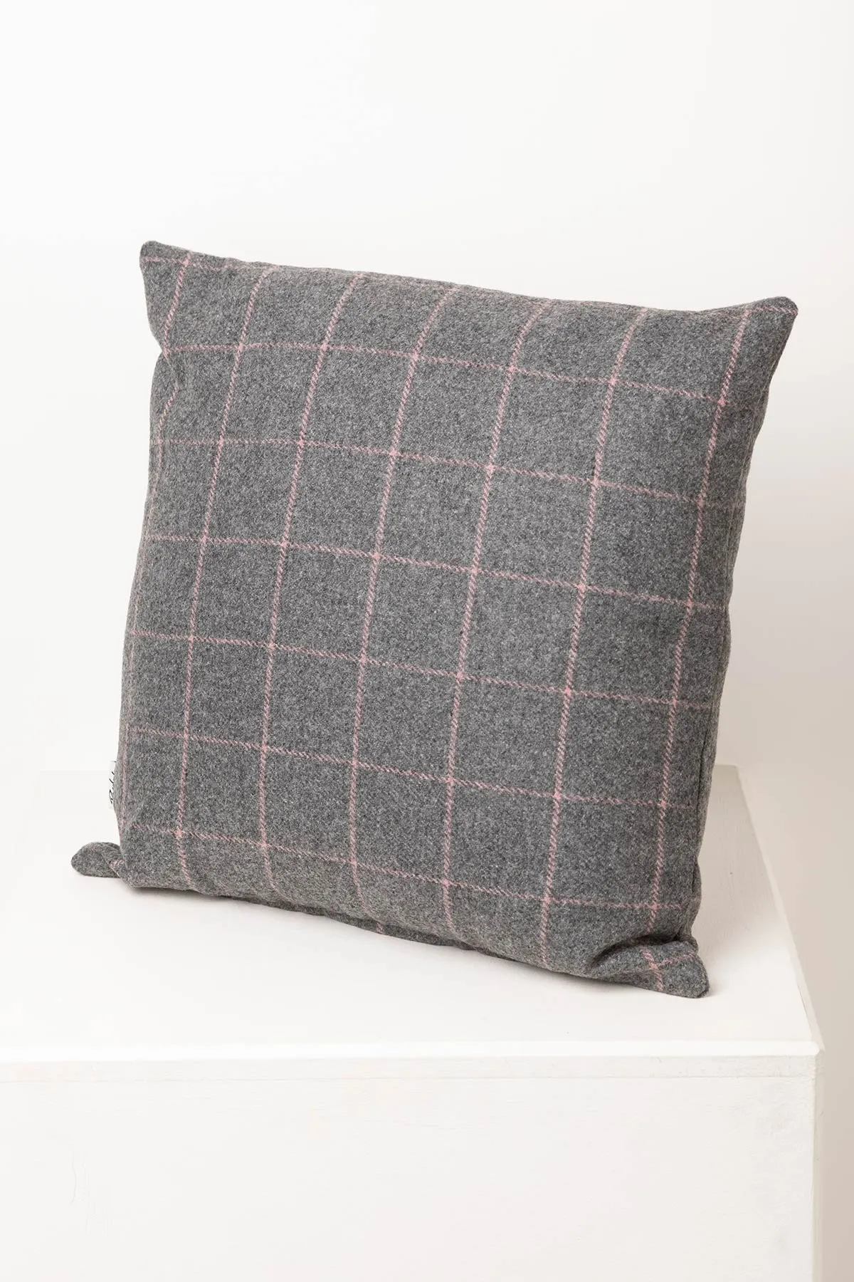 Country Tweed Patterned Cushion