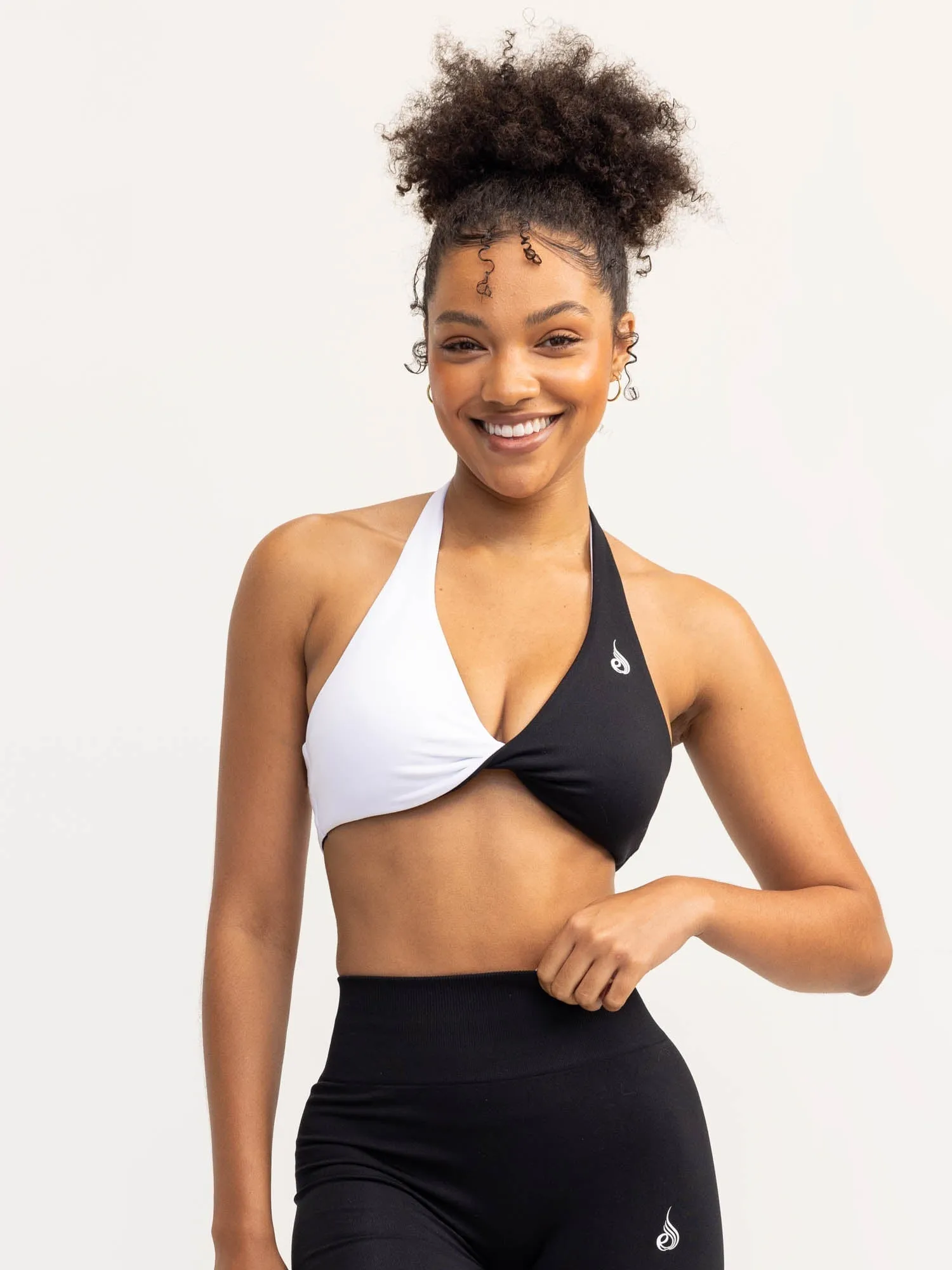 Duo Halter Twist Sports Bra - Black/White