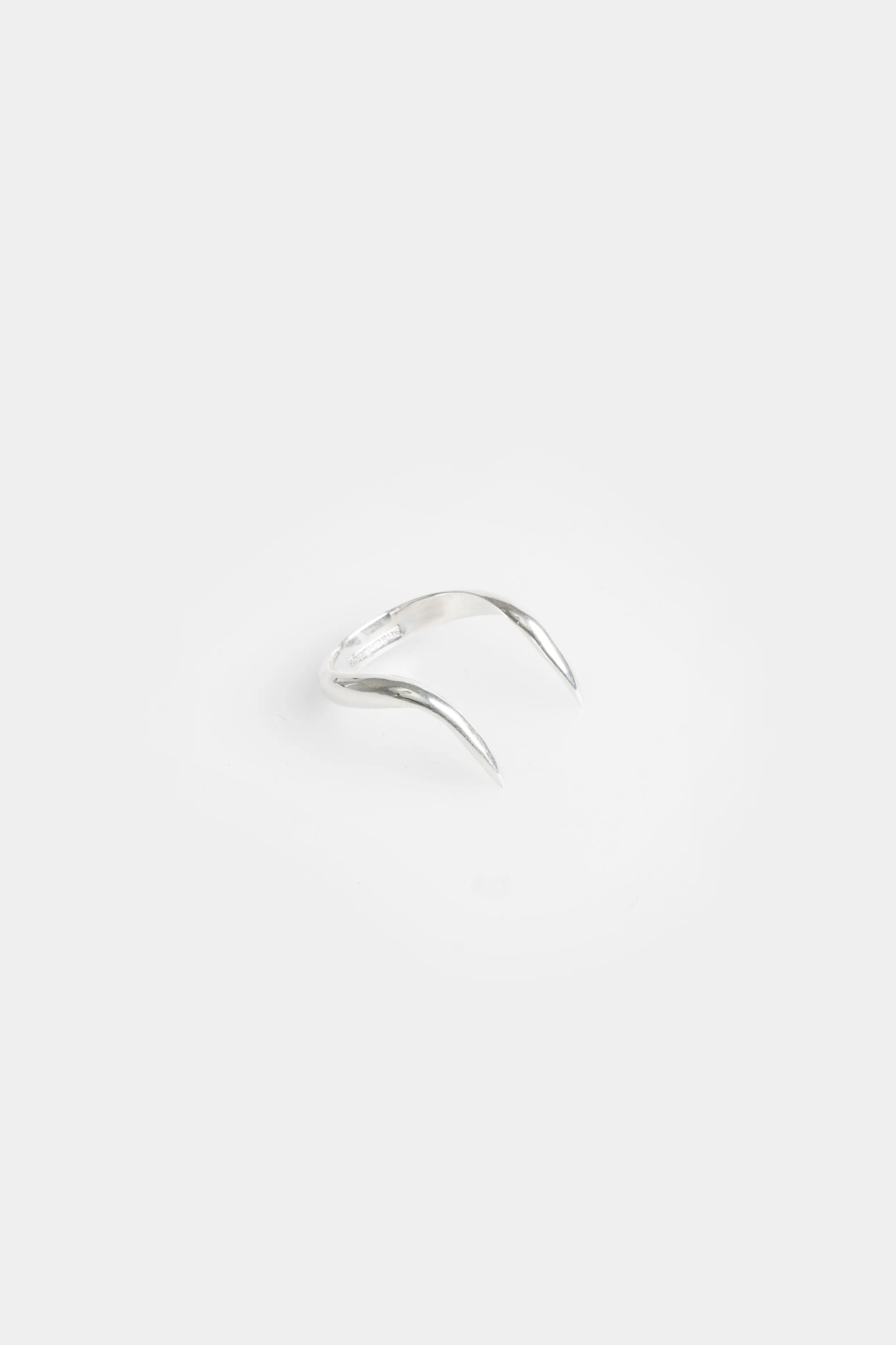 Fang silver ring