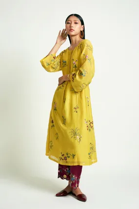 Gardenia embroidered Kurta Set