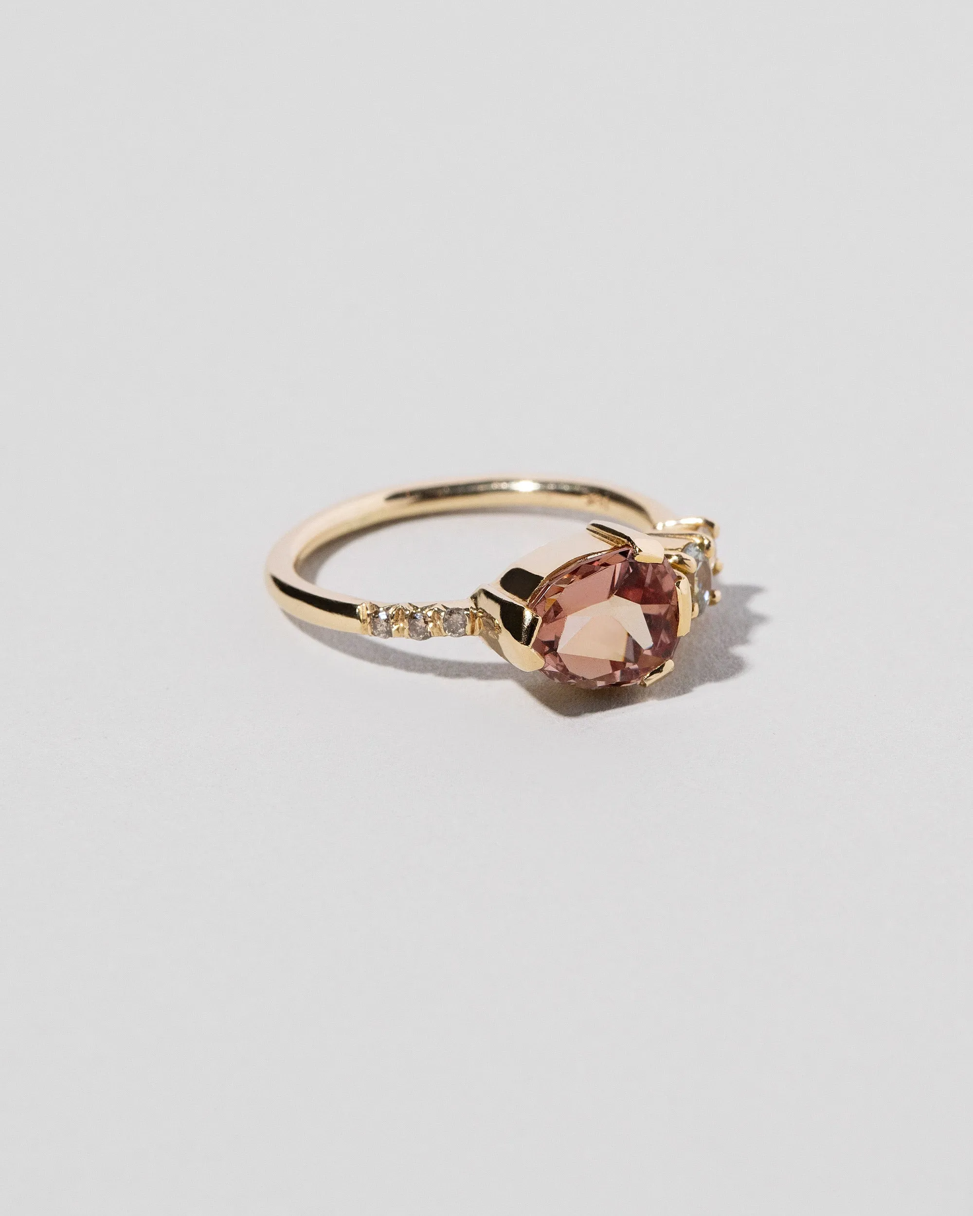 Garnet & Diamond Ring