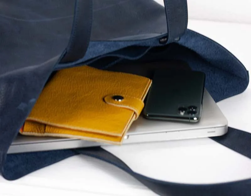 Iole wallet - Yellow pebbled leather