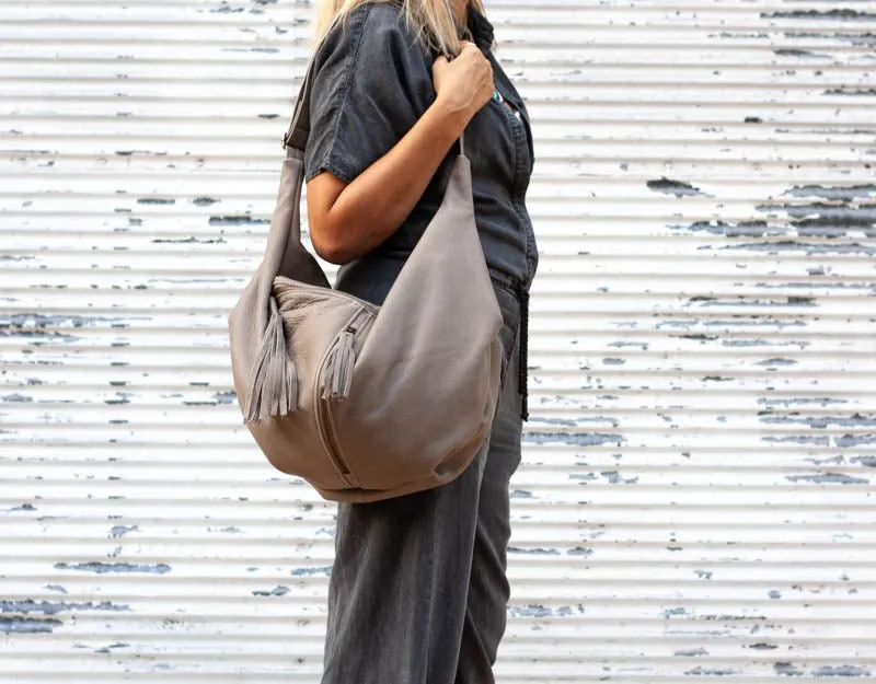 Kallia crossbody bag - Stone grey leather