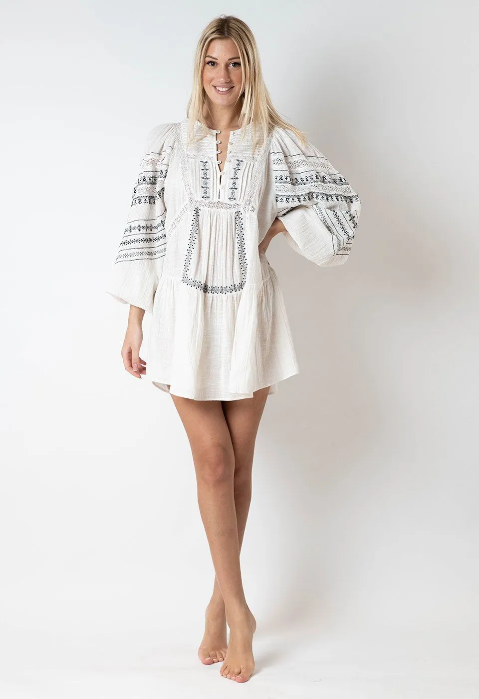 LA BOHEME - EMBROIDERED BOHO LACE DRESS