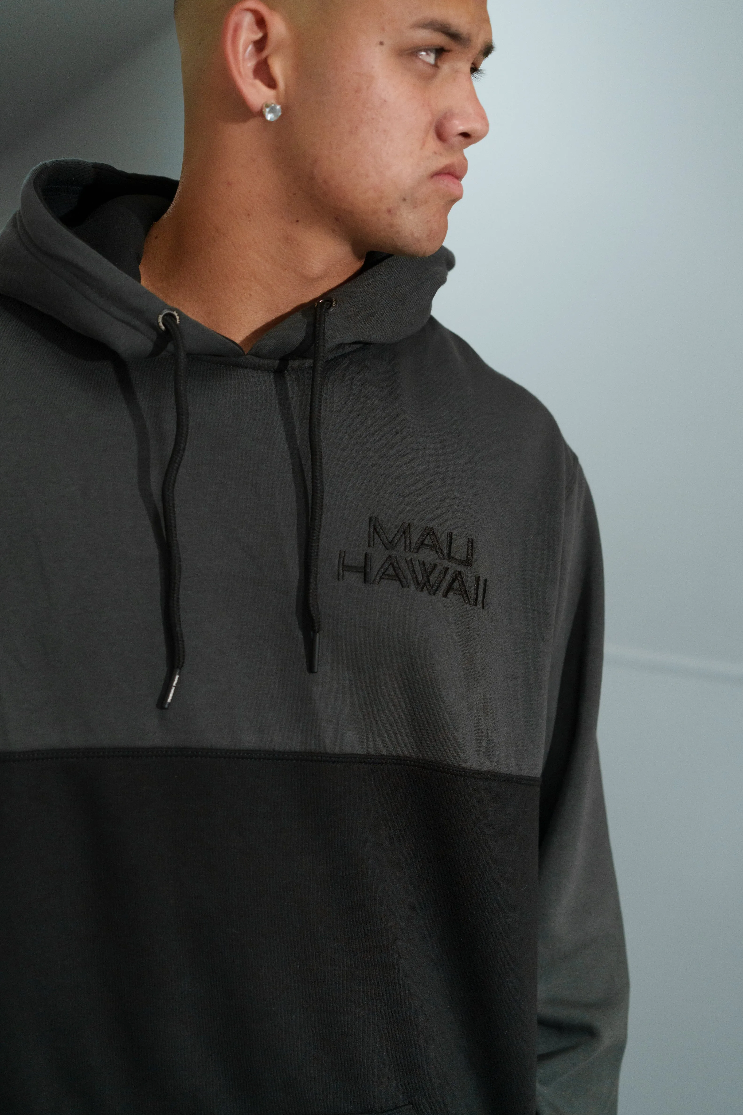 MAU GRAY & BLACK HOODIE