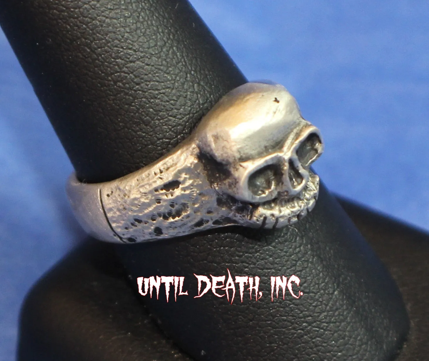 Momento Mori Medium Size Crusty Skull Pirate Ring. 925 Sterling Silver Ring-UDINC0014