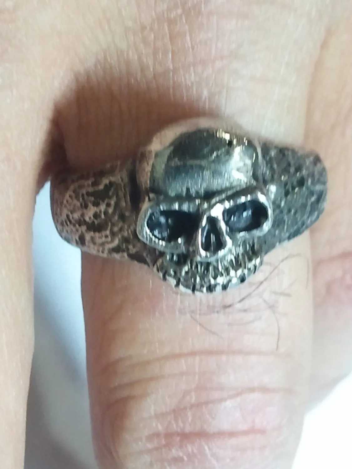 Momento Mori Medium Size Crusty Skull Pirate Ring. 925 Sterling Silver Ring-UDINC0014