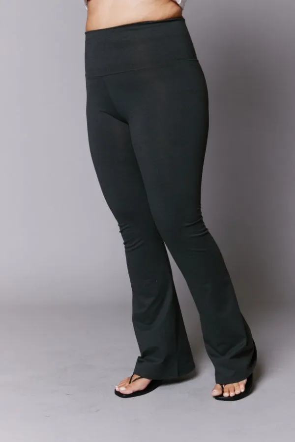 The Kicks N' Flicks: Women's High-Waisted Legging