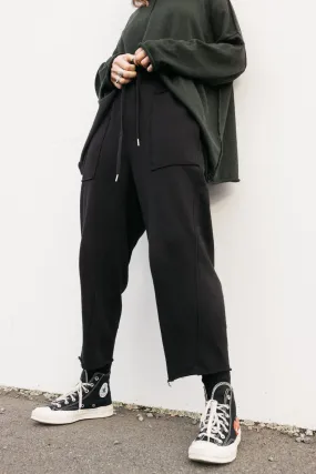 Trace Trackies | Black