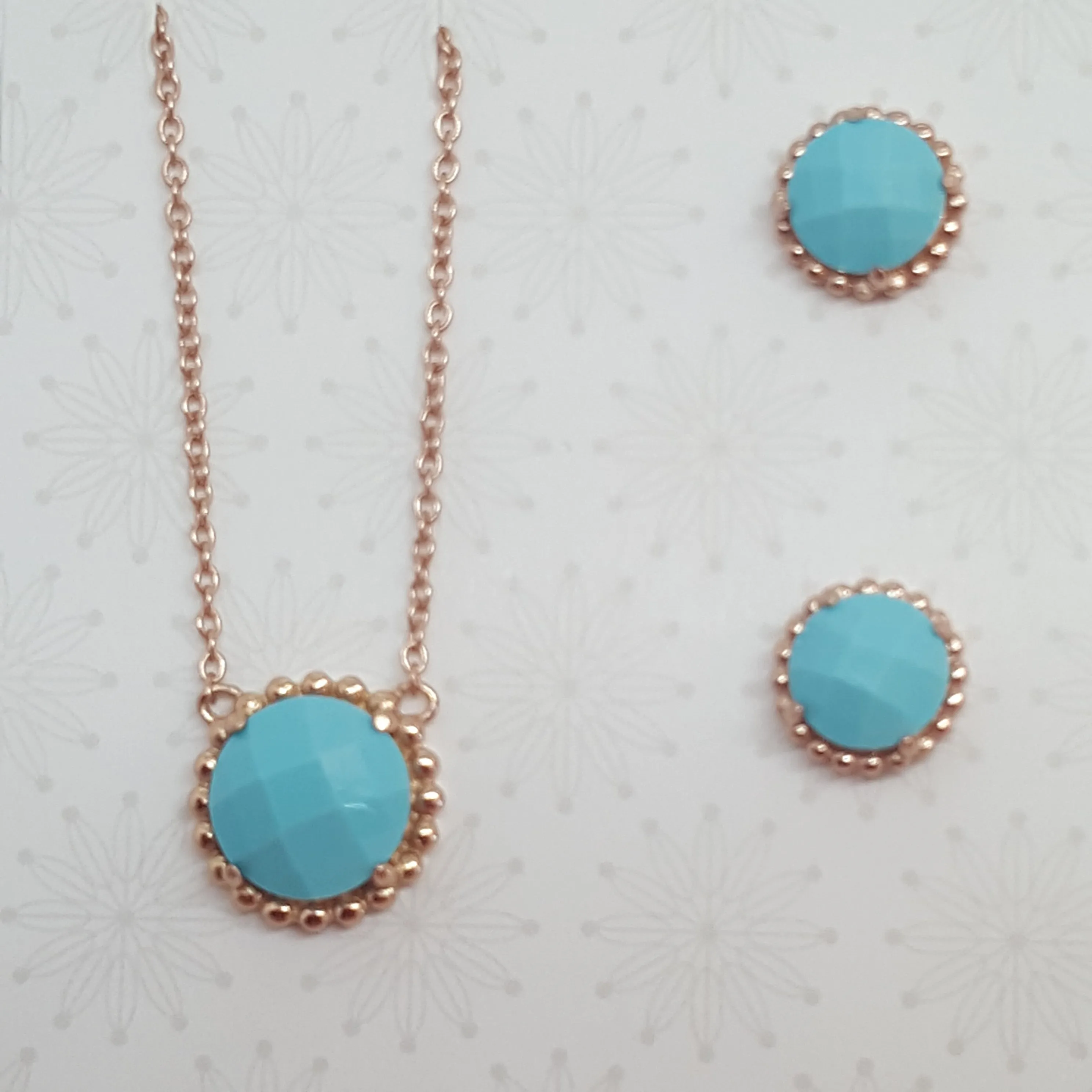 Turquoise faceted circle in rose gold jewellery set